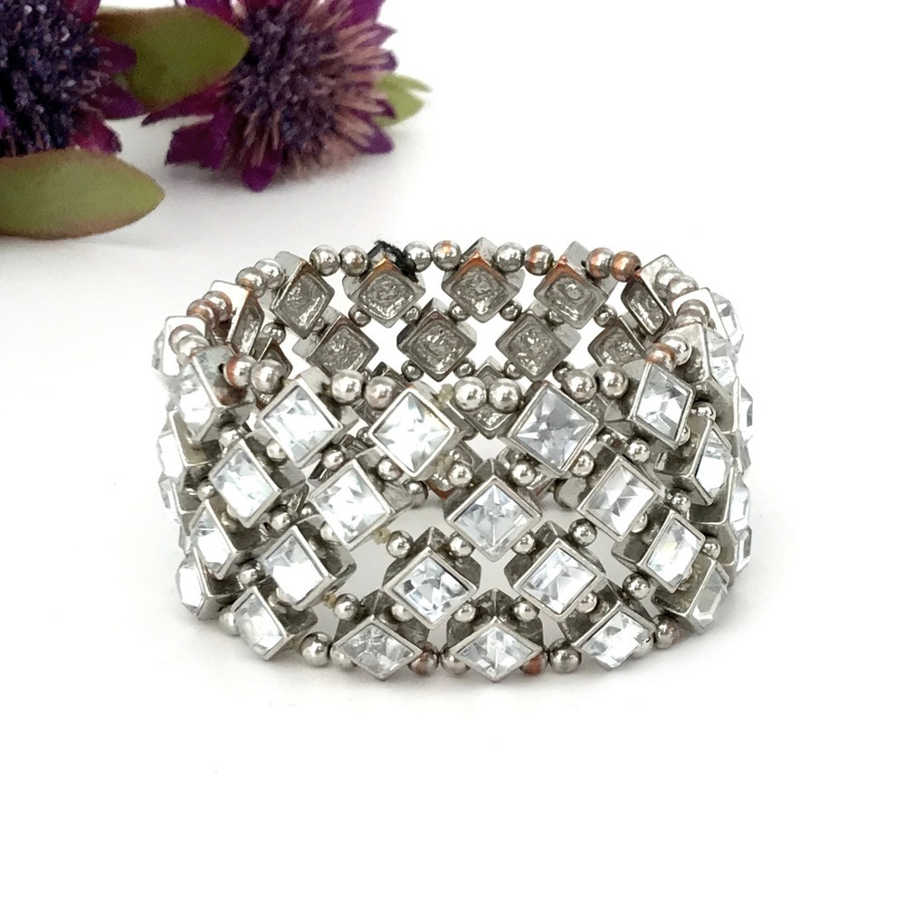 Jeweled Stretchy Bracelet​